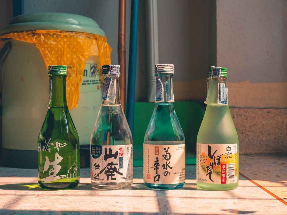 how does sake taste
