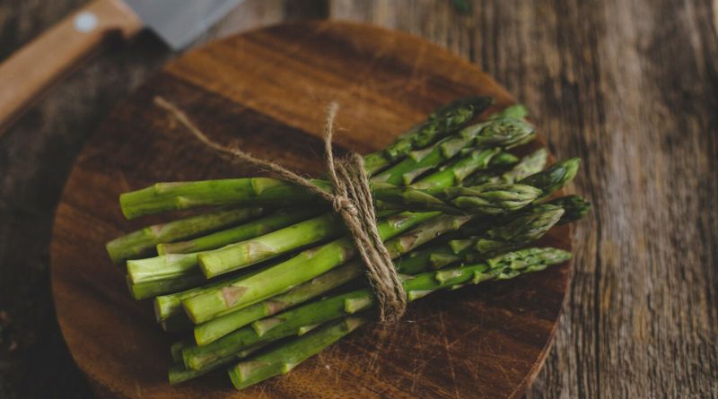 How to Tell if Asparagus is Bad- Tips for Storing it!