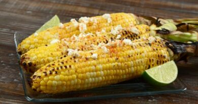 How to do Microwaving Corn on The Cob