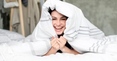 7 Best Cooling Comforters To Beat The Heat Stay Comfortable All Night