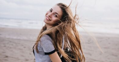 How to Achieve Effortlessly Natural-Looking Beach Waves