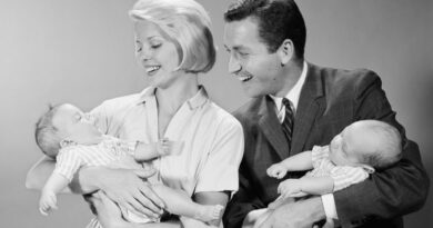 7 Popular Baby Names From the 1960s That Need to Make a Comeback