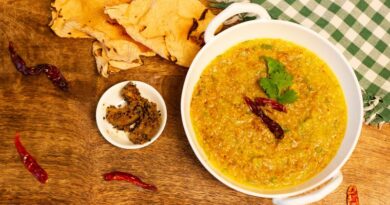 7 Popular Types Of Khichdi From Across India