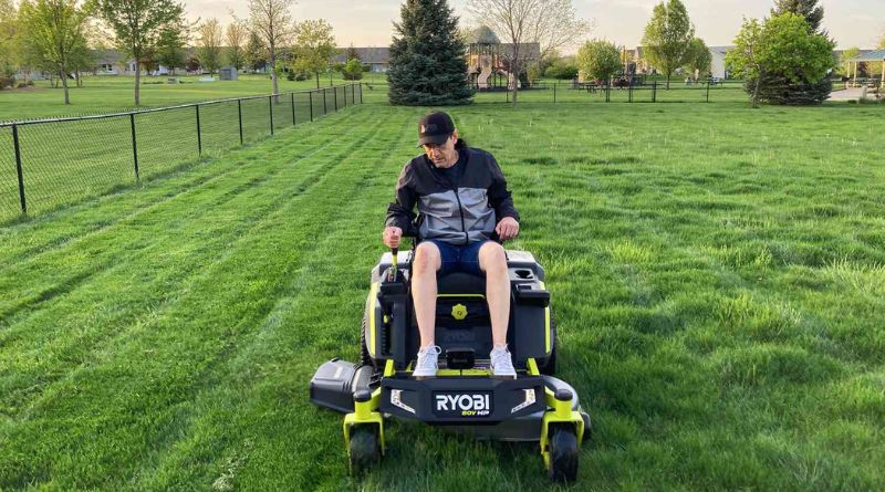 9 Best Riding Lawn Mowers in 2023 for Every Lawn