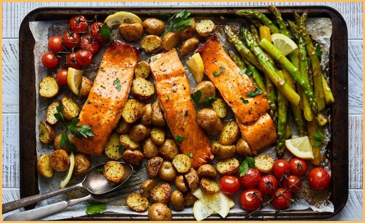 Sheet Pan Baked Salmon and Vegetables