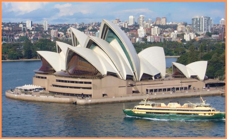 The Sydney Opera House (Sydney, Australia)