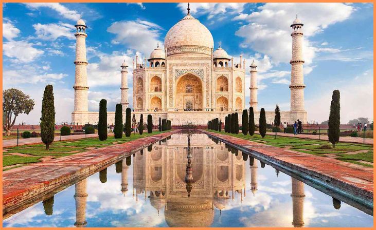 The Taj Mahal (Agra, India)