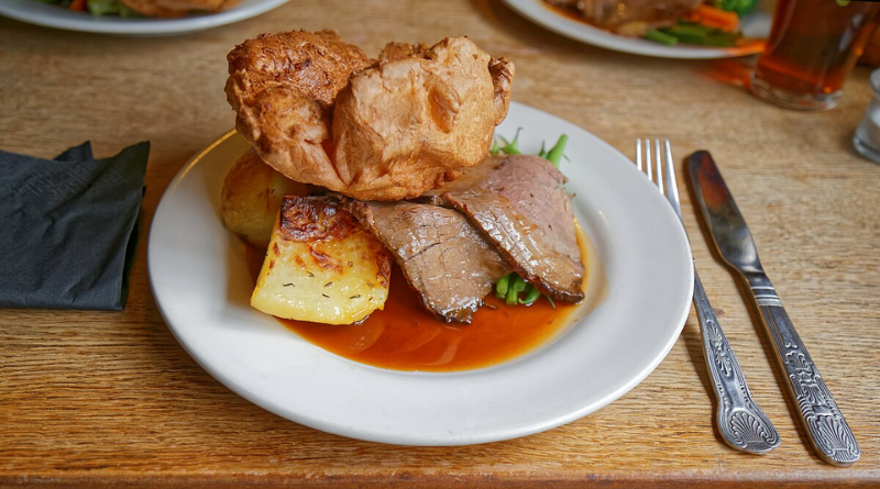 7 Traditional British Dishes That Are Disappearing Fast!